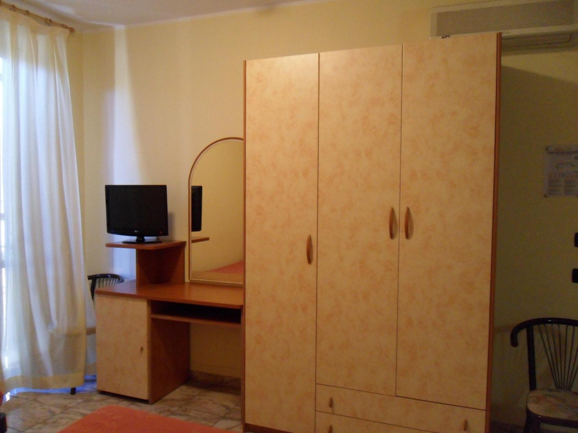 Hotel Formica Savignano sul Panaro Kültér fotó